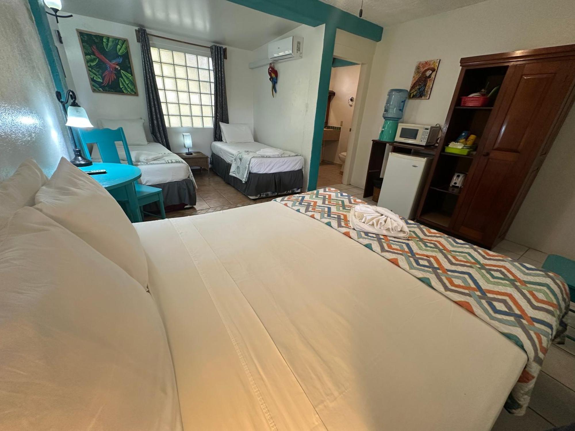 All Seasons Belize Хопкінс Екстер'єр фото